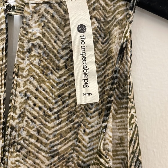 NWT • THE IMPECCABLE PIG SLEEVELESS SHORTS ROMPER - Picture 3 of 8